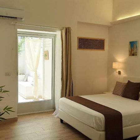 B&B Suites Via Del Mare Presicce Bagian luar foto