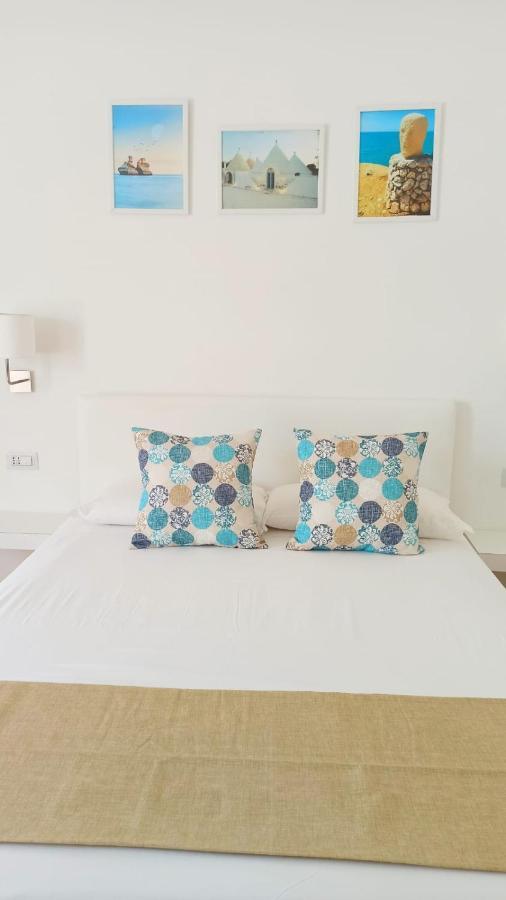 B&B Suites Via Del Mare Presicce Bagian luar foto