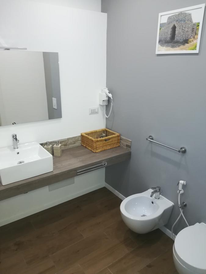 B&B Suites Via Del Mare Presicce Bagian luar foto