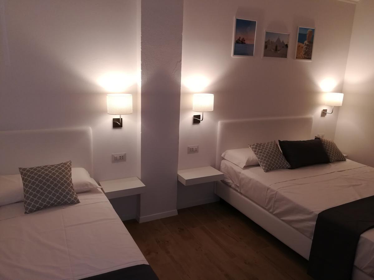 B&B Suites Via Del Mare Presicce Bagian luar foto