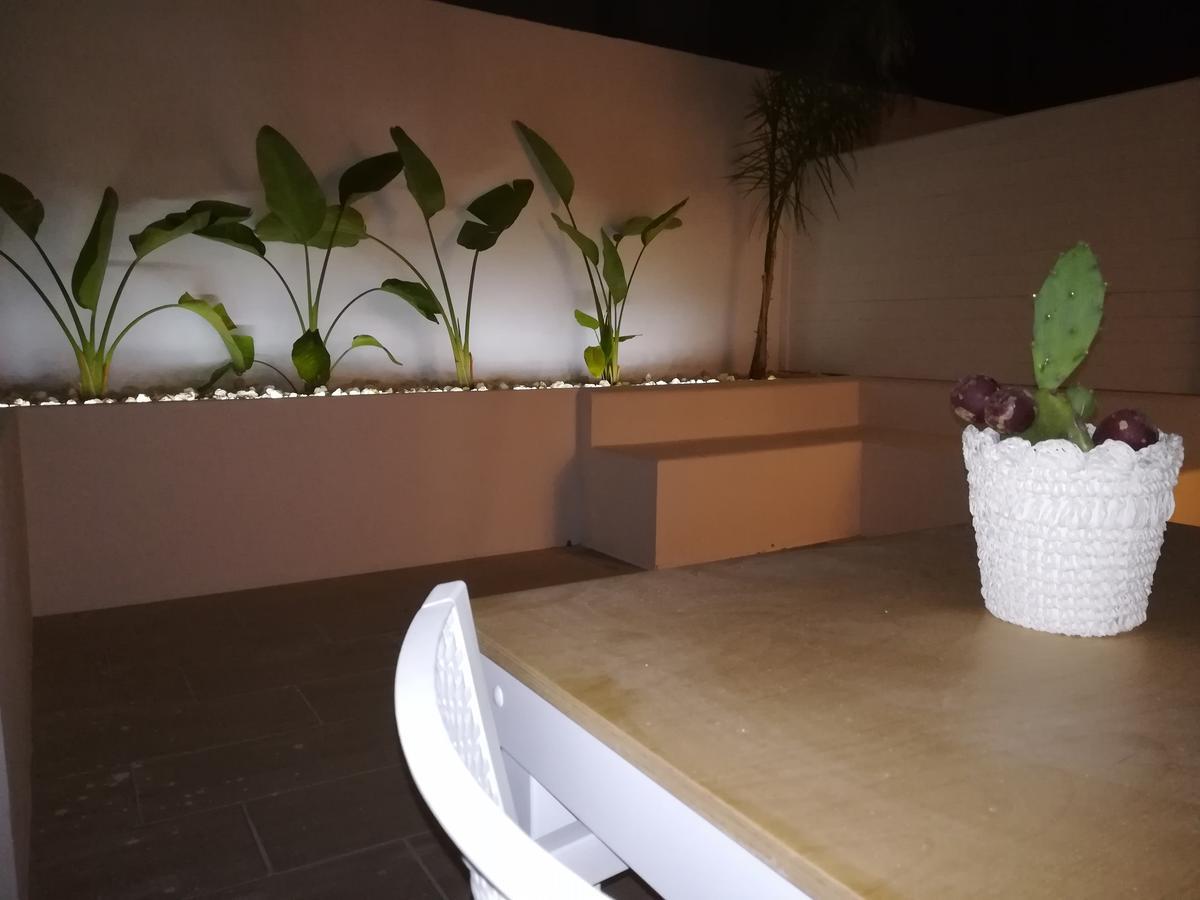 B&B Suites Via Del Mare Presicce Bagian luar foto